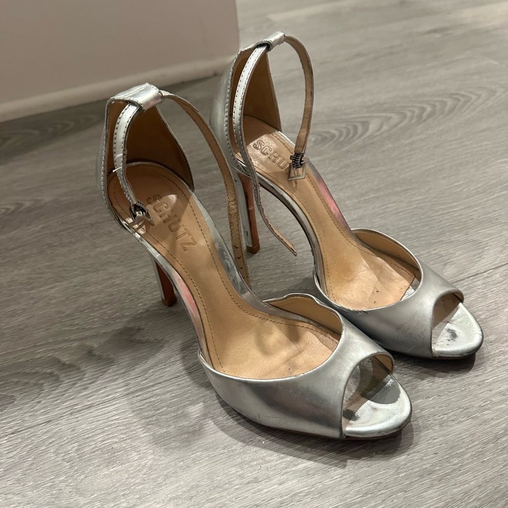 SCHUTZ Silver Stiletto Heels with Ankle Straps